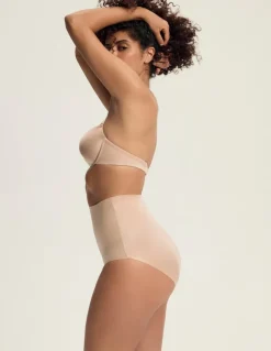 Majtki modelujące Silky