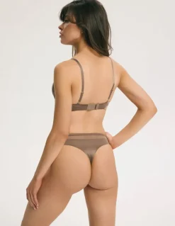 Stringi Pure